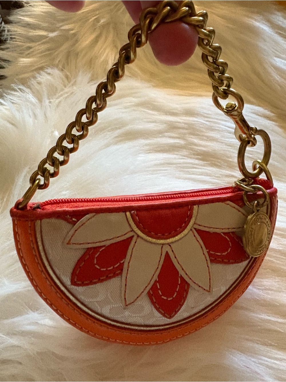 Y2K COACH VINTAGE HALF MOON LEATHER ORANGE FRUIT SLICE FLOWER WRISTLET KEYCHAIN - Picture 3 of 15
